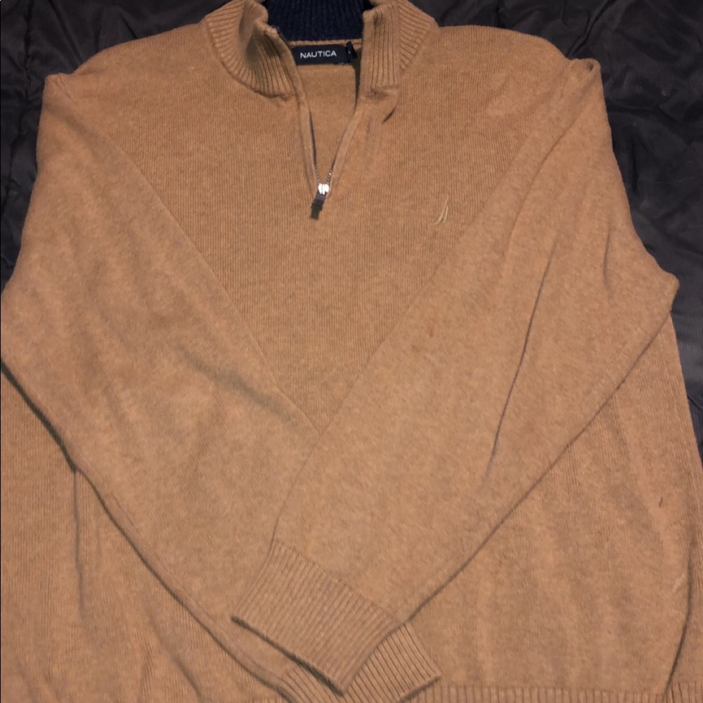 Men’s sweater